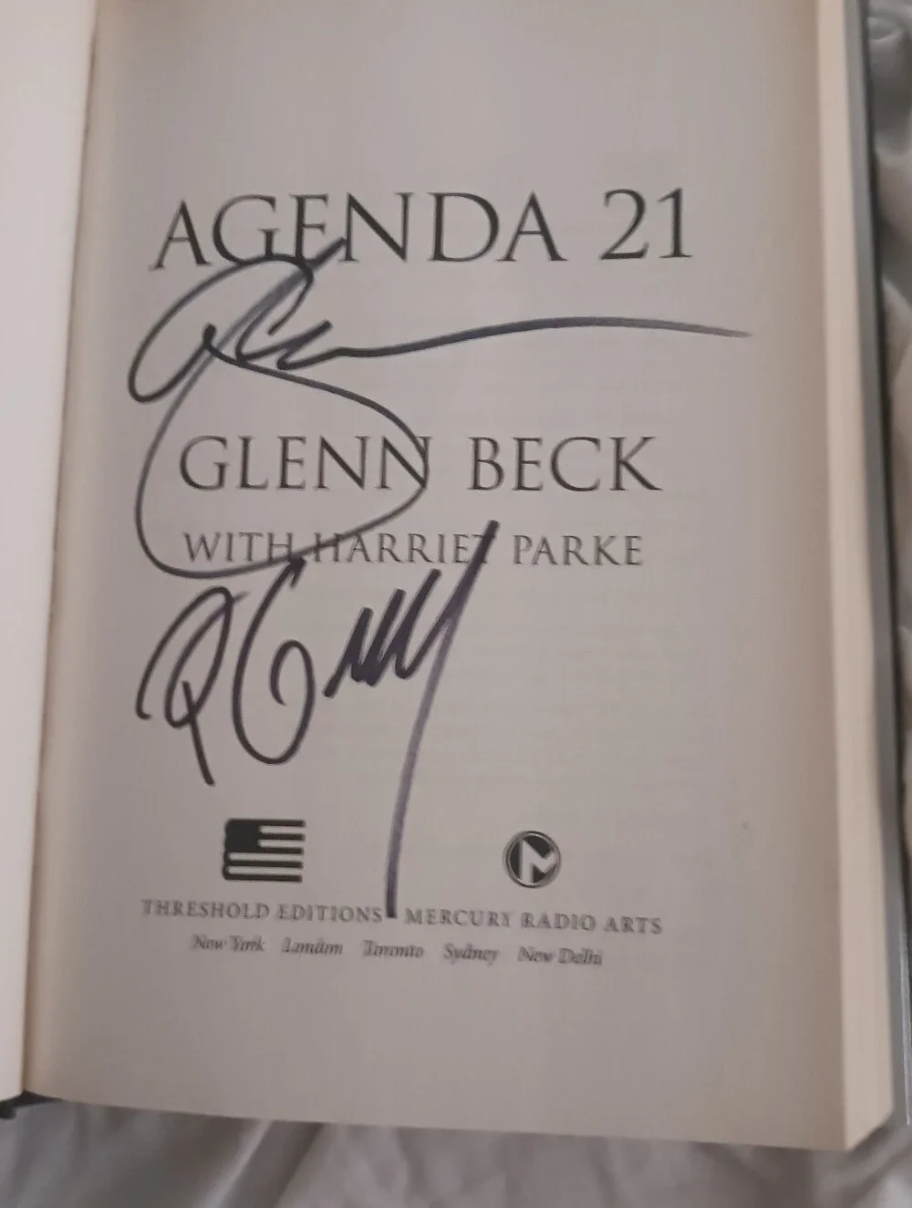 Glenn beck book signed agenda 21 signed autograph hardback with jacket